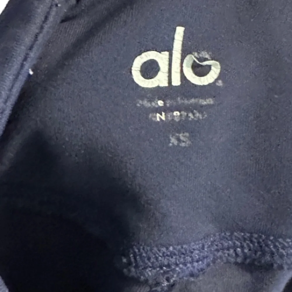 Alo‎ Yoga Black Pants